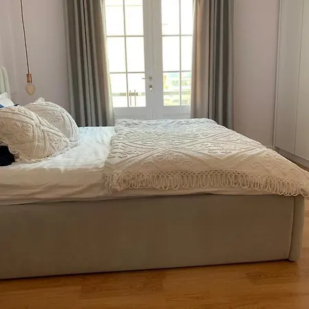 Apartment Vila Deluis
